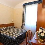 Hotel Casa Serafina