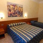 Casa Serafina 2* Rome